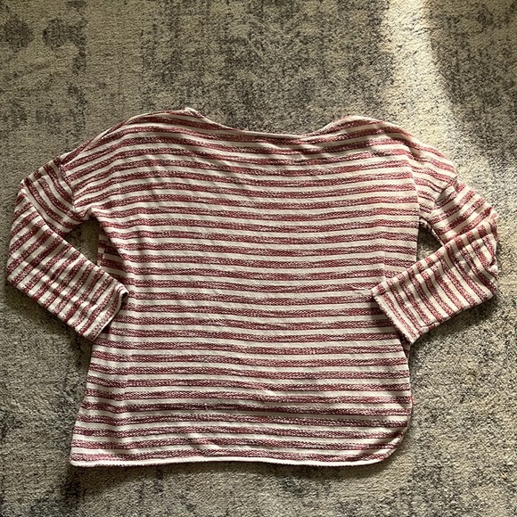 Jella Couture sweater - Picture 5 of 9